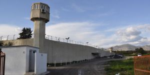 Gardiyanlar darp iddialarını yanıtladı