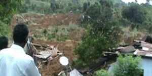 Toprak kayması 100 can aldı