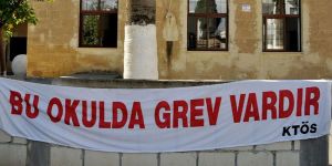 Okullardaki grevler sürüyor