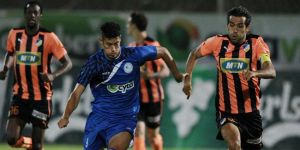 APOEL zirveyi bırakmıyor