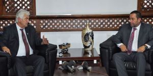 “Siyasi partilere var gençlere yok mu?”