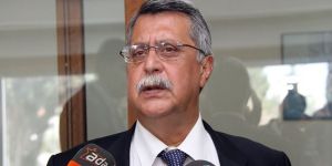 Soyer’in Berlin’de konferansa katılımı ‘engellendi’