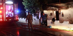 Uyarın’a ait ev tamamen yandı!