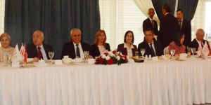 Başbakan Yorgancıoğlu ve eşi 15 Kasım kutlamaları çerçevesinde yemek verdi