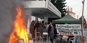Akşam saatlerinde hükümet yetkilileri ile görüşme
