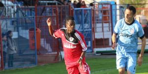 Gençler geriden geldi: 1-2