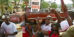 Taş ocağına silahlı saldırı, 36 ölü