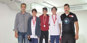 Yüzmede rekor günü