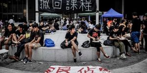 Açlık grevine katılan öğrencilerin sayısı arttı