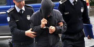 Zevk için köyün ortasında ramazan topu patlattı