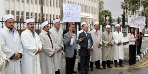 ‘Din’ eylem noktasında