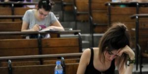 Ukraynada 147 okul kapalı