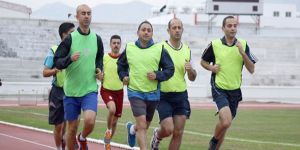 Hakemlerde ilk grup başarılı