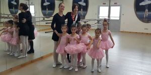 “Sanat güzelliktir, kişiye ve toplumlara ruh katar”