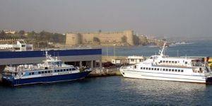 Feribot seferleri iptal edildi.