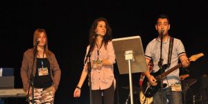 DAÜ “IV. Liselerarası Müzik Festivali’nde liseliler coştu