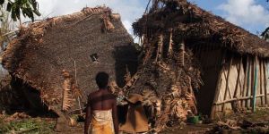 Chedza fırtınası 84 bin kişiyi evsiz bıraktı