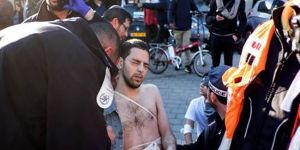 Bıçaklı saldırı: 9 yaralı