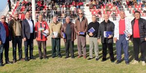 Hizmet edenler unutulmuyor