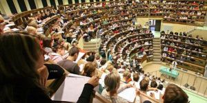  Yüksek öğrenim burslarına müracaat yarın başlıyor