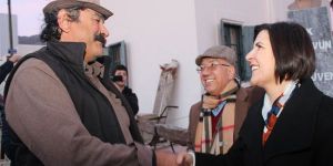  “Adayların başarı öyküleri sorgulanmalı”