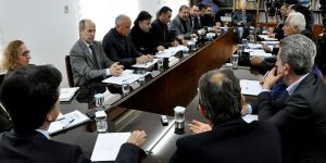 Maliye Bakanlığından sendikalara protokol daveti