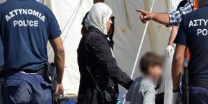 Suriyeli mülteciler sokakta kaldı