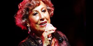 Müzeyyen Senar yaşamını yitirdi