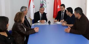 Akıncı, “Dört Boyutlu Siyaseti’ni” anlattı