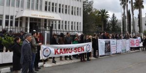Kamu-Sen ile Hava-Senden Başbakanlık önünde pankartlı eylem