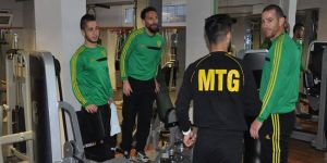 MTG salonda çalıştı