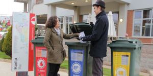 Geri dönüşümün geliri burs fonuna aktarılacak