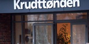 İfade özgürlüğü ve din konferansına saldırı