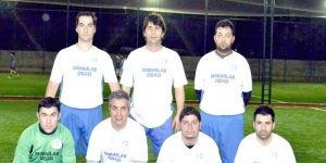 Barış Halı Saha Turnuvası sürüyor