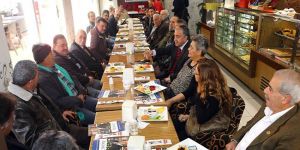 Akıncı, muhtarlarla bir araya geldi