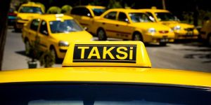 Taksiciden örnek davranış