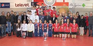 GAÜ yenilgisiz şampiyon