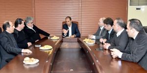 Özersay, ziyaretlerini sürdürüyor