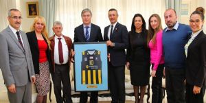 Avrupa öncesi Akça’dan destek