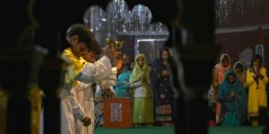 Pakistan’da bombalı saldırı; 10 ölü