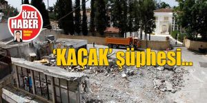 Sarayın bahçesi MERCEK ALTINDA