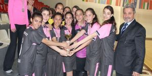 Levent Koleji unvanını korudu