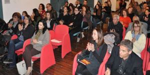 Dünyanın şiiri BARIŞ Evi’nde