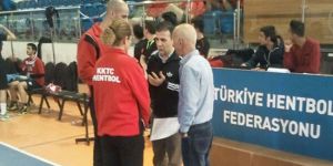 Hentbol hakemleri Ankara’da