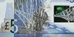 Plastik banknotlar piyasaya sürüldü