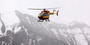 Düşen yolcu uçağı aranıyor