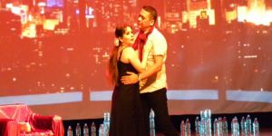 “Tatminkar Ödül” sahnelendi