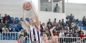 YDÜ ter attı: 87-40