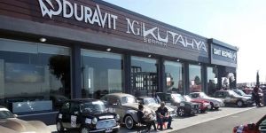 Kıbrıs’ın en büyük seramik showroom’u açıldı