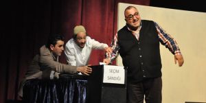 “Zübük” ayakta alkışlandı